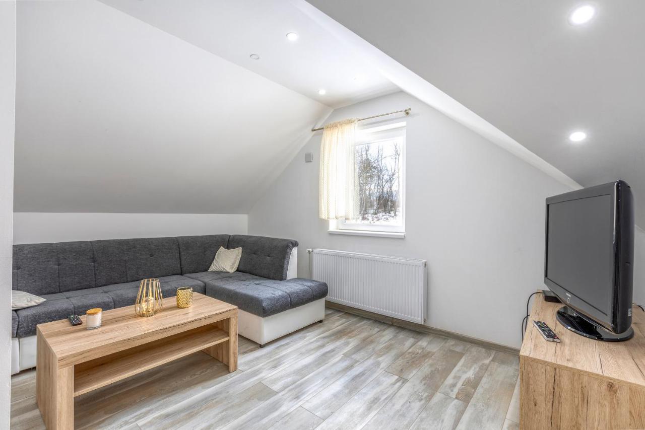 Apartman Vedro Polje Gospic Exterior photo